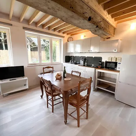 Charmante Maison Holiday home Manerbe